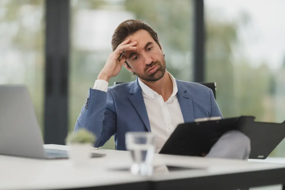 Une responsable RH débordée